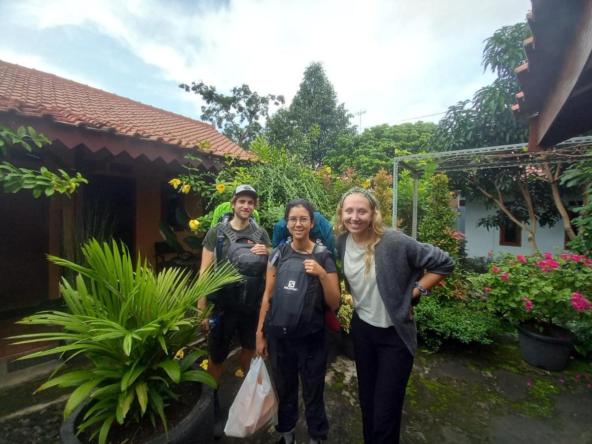 Juda Homestay Бануванги Екстериор снимка