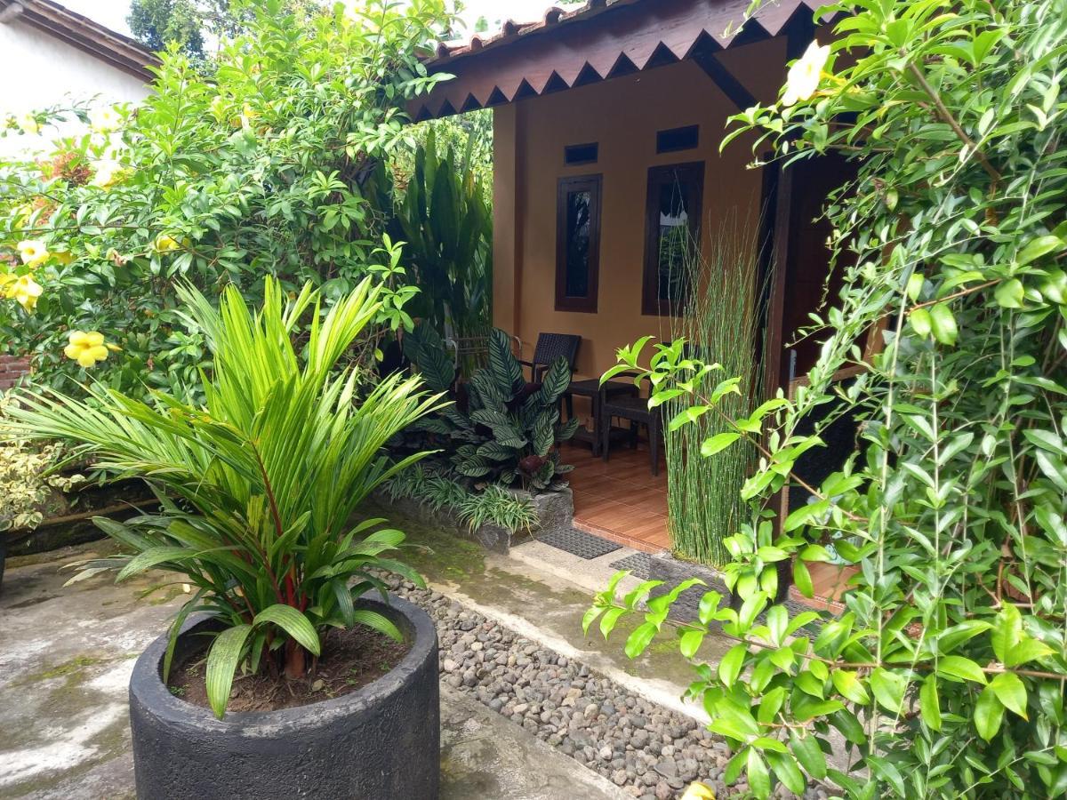 Juda Homestay Бануванги Екстериор снимка