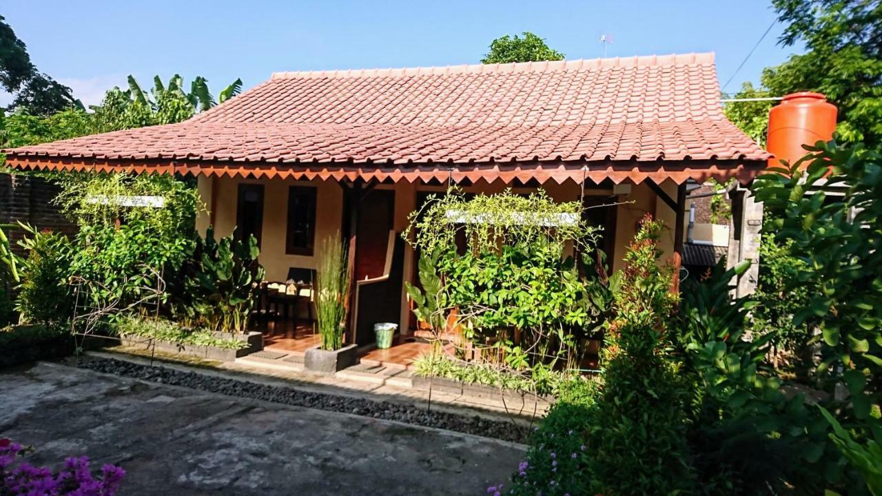 Juda Homestay Бануванги Екстериор снимка